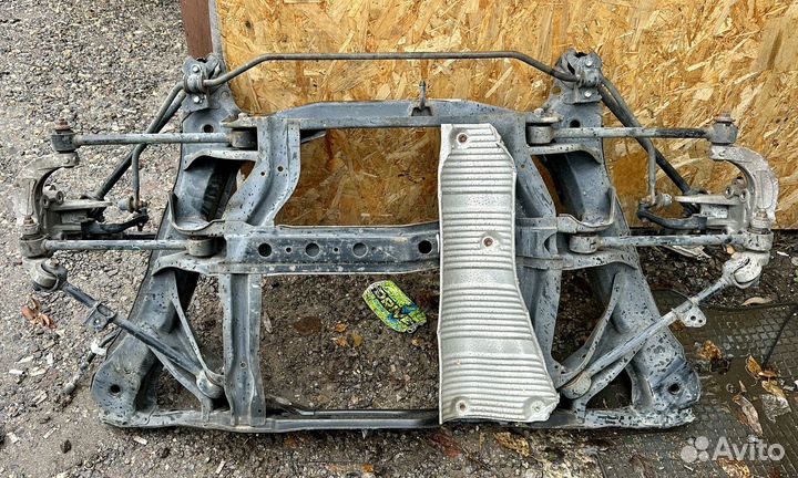 Подрамник заднийв сборе Honda Accord 7