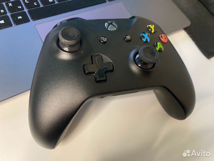 Геймпад Xbox One оригинальный