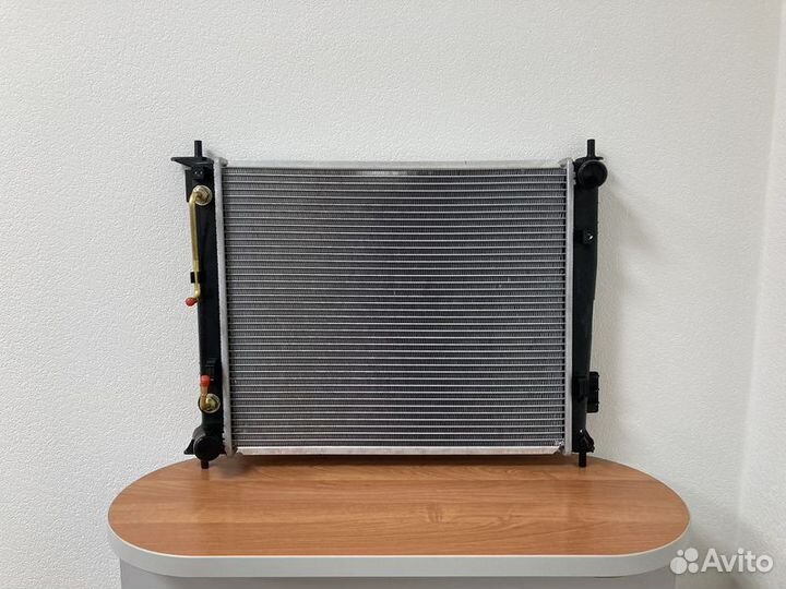 Радиатор охлаждения Киа Соул 08- D АКПП