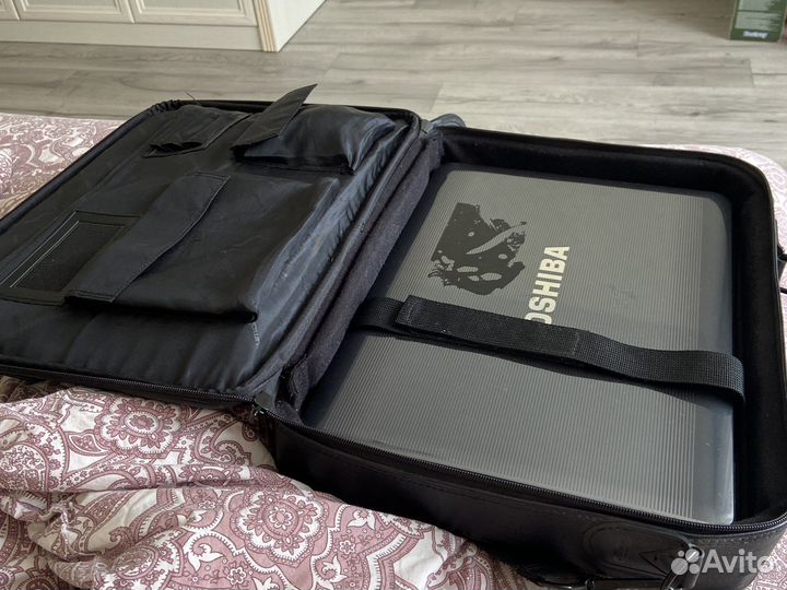 Ноутбук toshiba сателлит