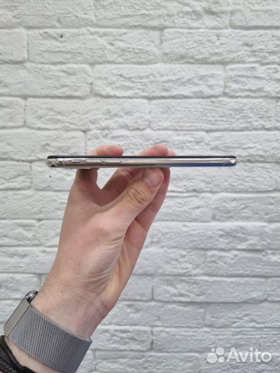 iPhone X, 256 ГБ