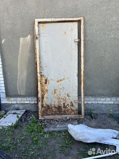 Дверь бронированная