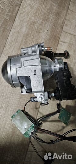 Линза правой фары киа рио Х