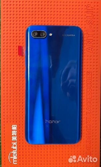 HONOR 10, 4/64 ГБ