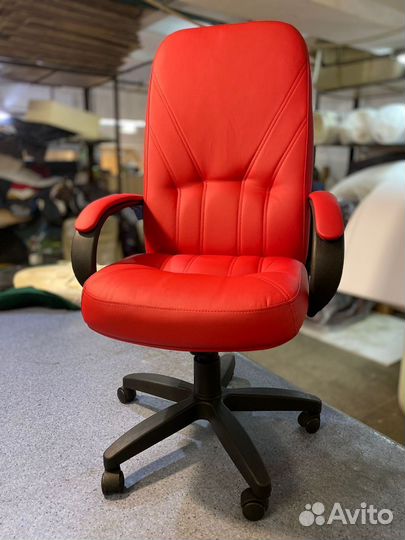 Компьютерное кресло