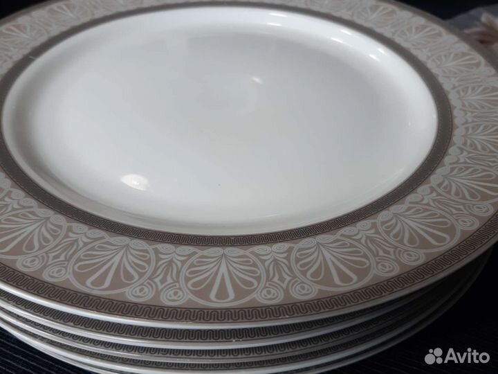 Тврелки фарфор Tarrington House d 27