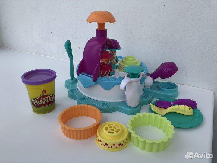 Набор Play Doh Кондитерская фабрика