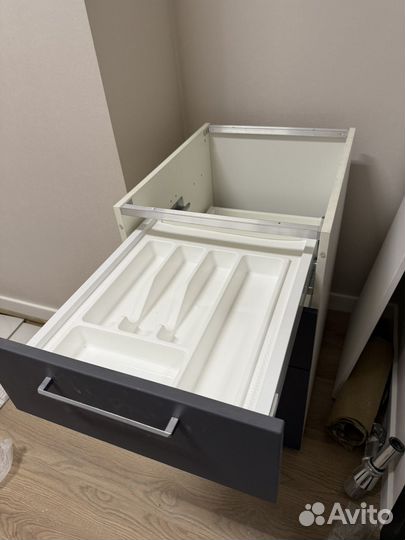 Шкаф кухонный напольный