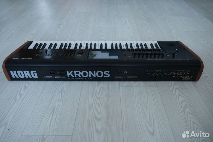 Синтезатор Korg kronos 2Музыкальная рабоч станция