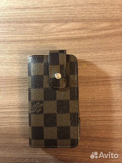 Кейс для кнопочного телефона