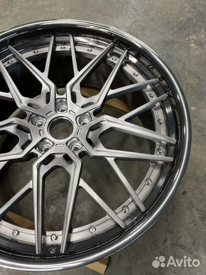 Кованные диски r23 Mercedes G 464 AMG 2х состав