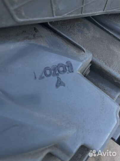 Задняя левая фара Hyundai Solaris 1