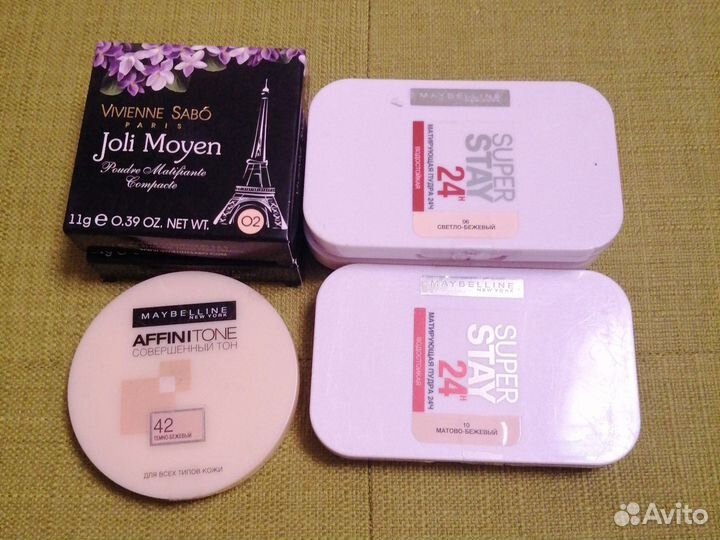 Пудра компактная