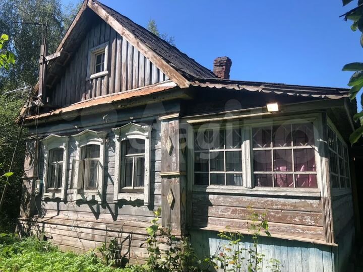 Дом 29,6 м² на участке 15 сот.