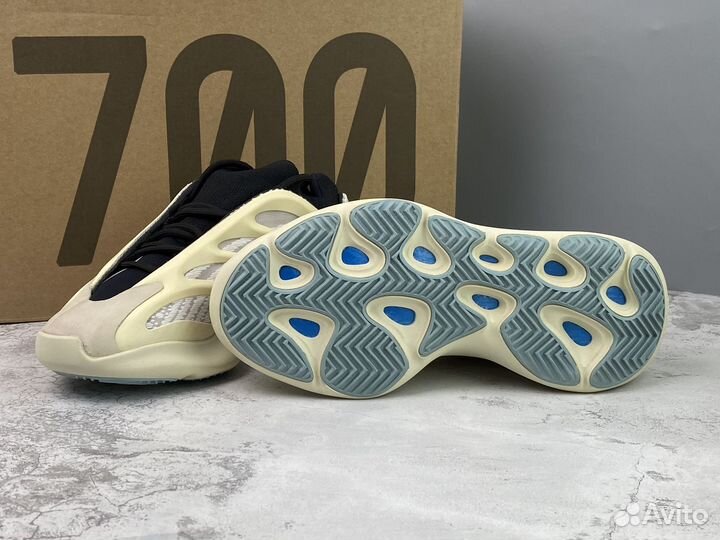 Adidas Yееzy 700 V3 Azael