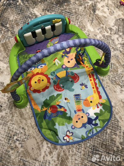 Развивающий коврик с пианино