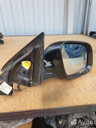 Зеркало правое на audi a6 c5