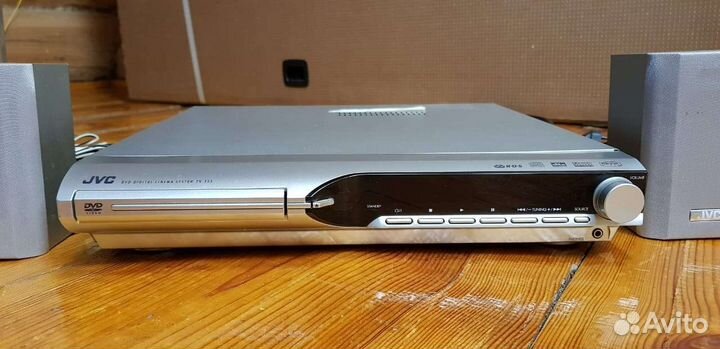 Музыкальный центр jvc