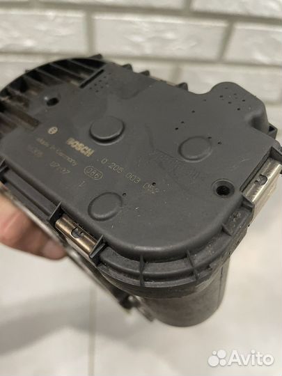 Дроссельная заслонка 0205003052