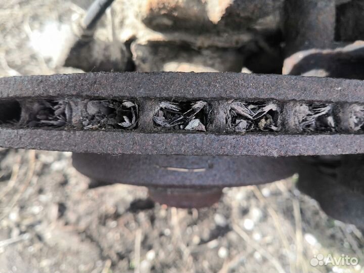 Суппорта передние мерседес 124 Е420 под 295 диск