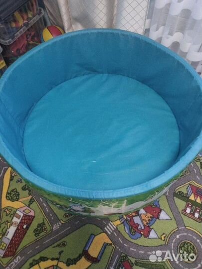 Бассейн с шариками