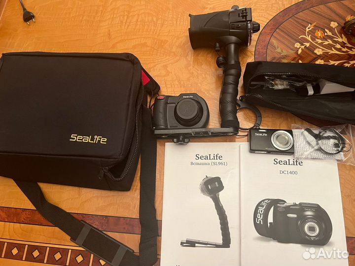 Подводная камера SeaLife DC1400 + вспышка SL961