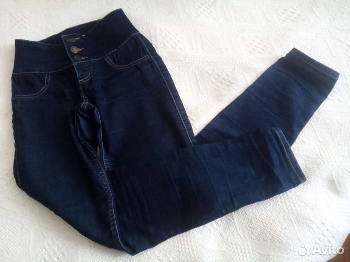 Джинсы для девочки