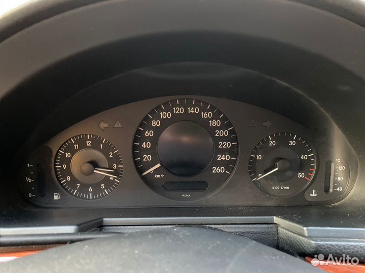 Щиток приборов Mercedes E-Class W211