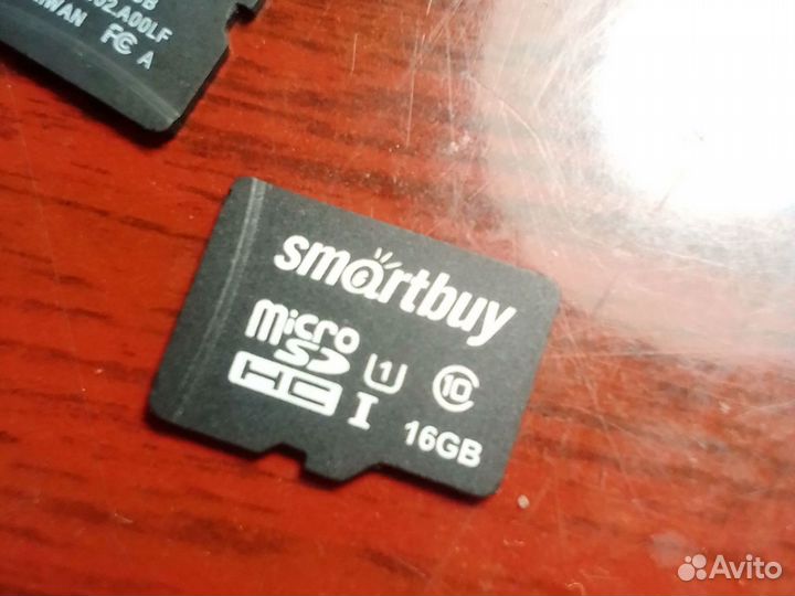 Карта памяти MicroSD