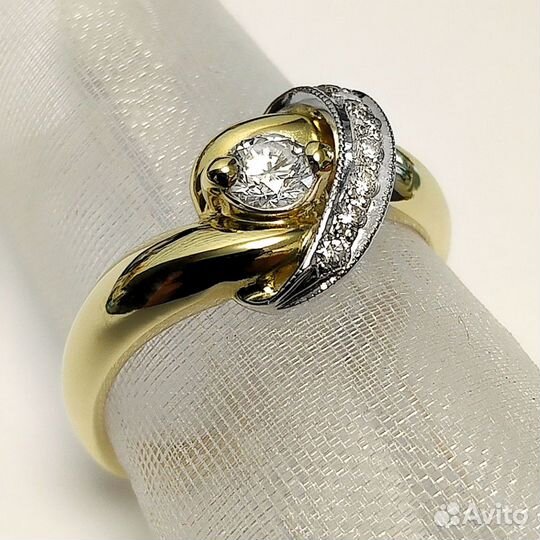 Золотое кольцо с бриллиантами. Золото 585