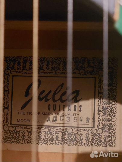 Гитара Julia