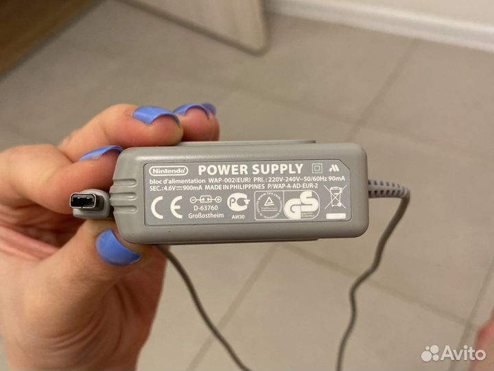 Зарядное устройство для приставки Nintendo