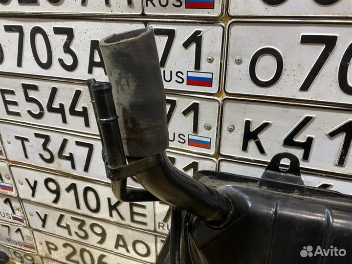 Топливный бак Chevrolet Niva 2011