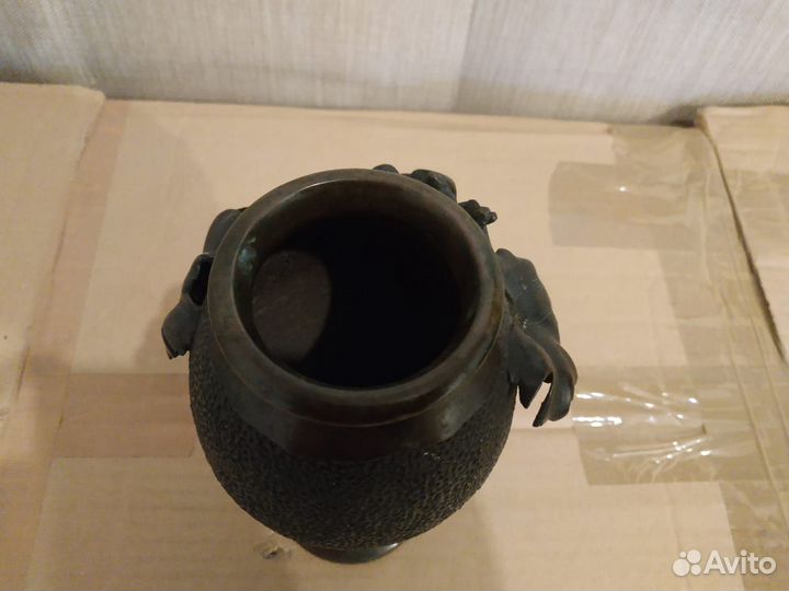 Статуэтка Ваза Япония бронза подпись