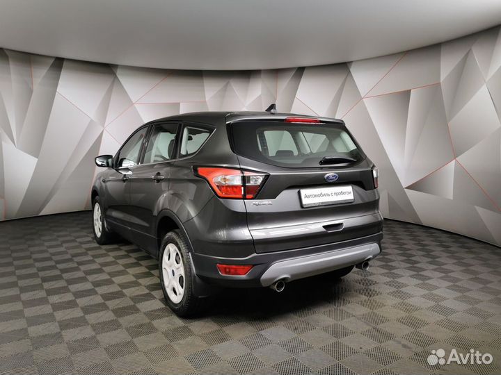Ford Kuga, 2019
