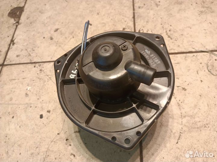 Моторчик печки Mitsubishi L200