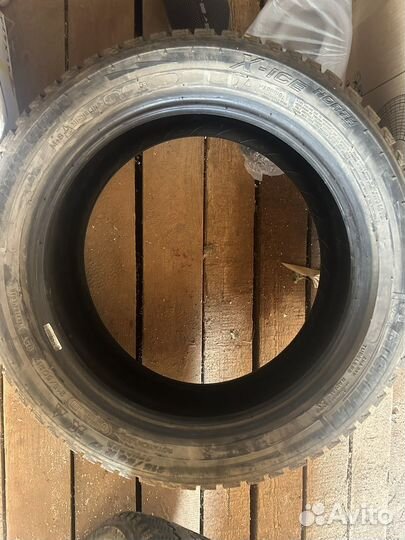 Michelin X-Ice North 215/50 R17