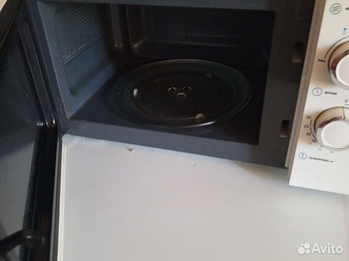 Микроволновая печь Vekta