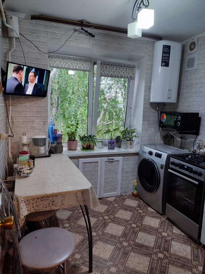 2-к. квартира, 47 м², 5/5 эт.