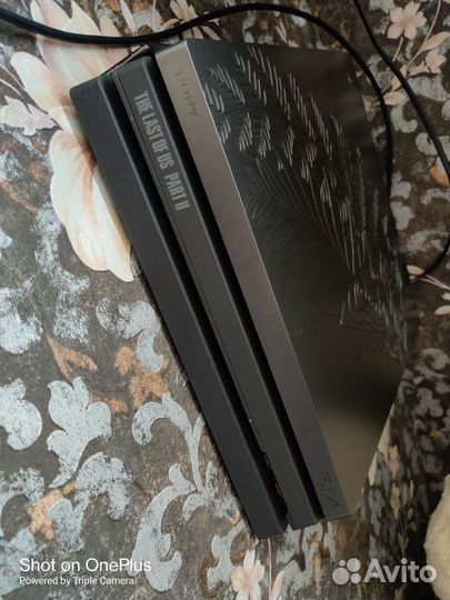 Playstation 4 pro limited edition The last of us