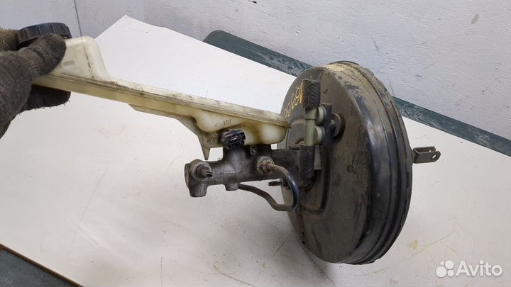 Цилиндр тормозной главный Mazda CX-9, 2010