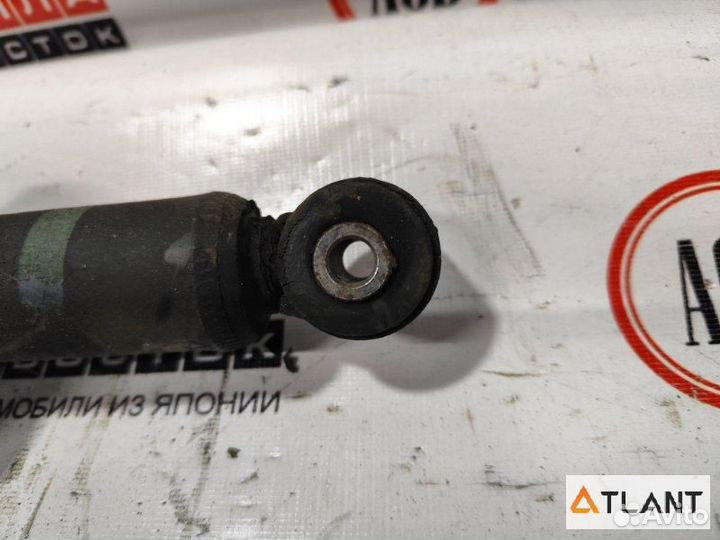 Стойка задняя правая toyota raum