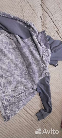 Джинсовая куртка