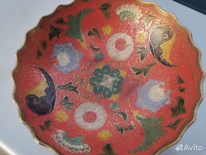 Чаша - ваза бронза