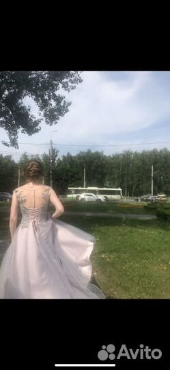 Платье вечернее