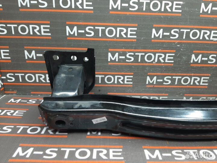 Усилитель бампера передний Volkswagen Tiguan 5N