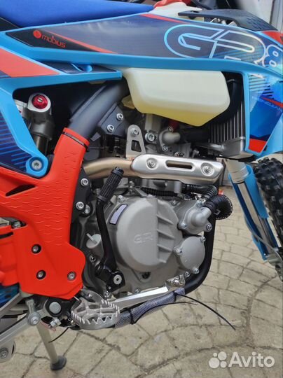 GR8 NB300CC 4T enduro lite 2024