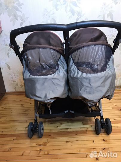 Коляска для двойни или погодок