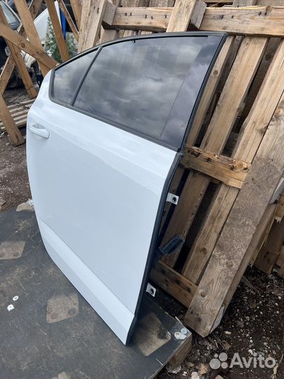 Skoda octavia a7 дверь задняя правая