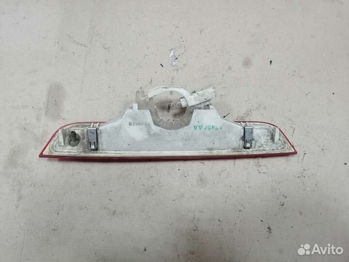 Фонарь в крышку багажника ford fusion